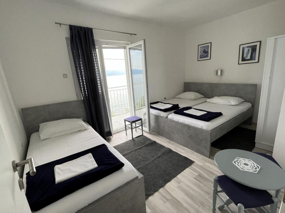 פודאצה Apartments Gaspar מראה חיצוני תמונה