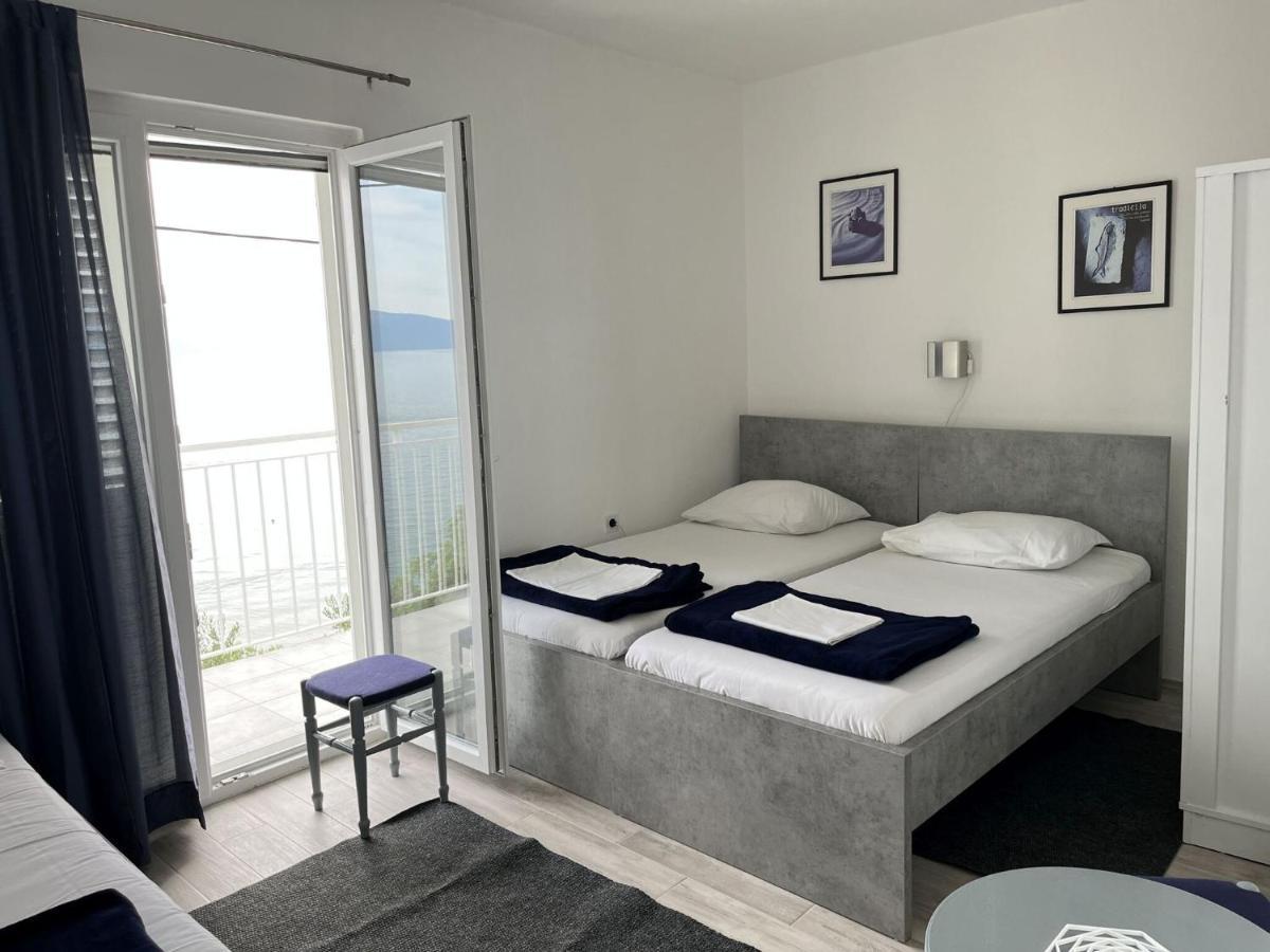 פודאצה Apartments Gaspar מראה חיצוני תמונה