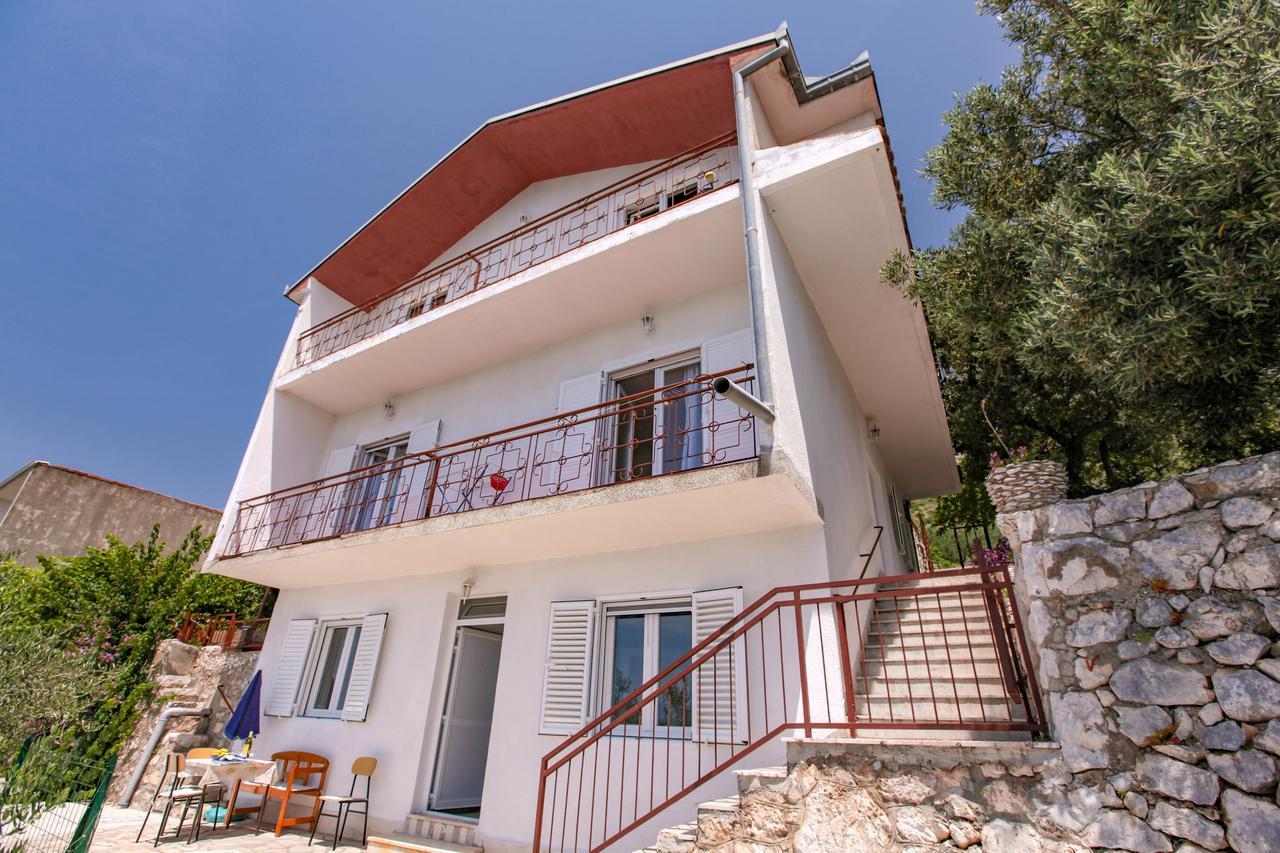 פודאצה Apartments Gaspar מראה חיצוני תמונה